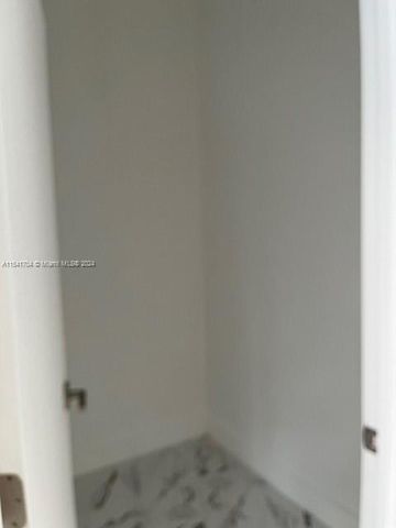 5455 SW 60 CT, Miami, FL 33155