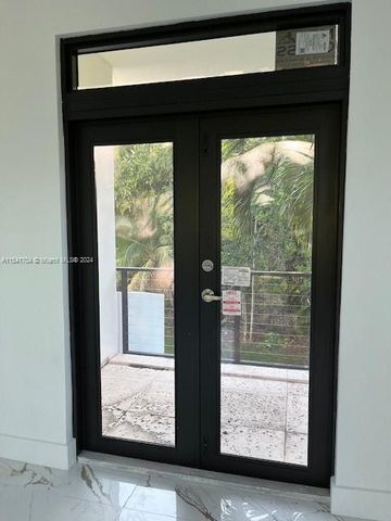 5455 SW 60 CT, Miami, FL 33155