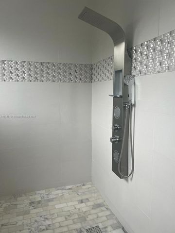 5455 SW 60 CT, Miami, FL 33155