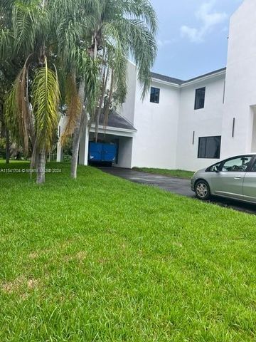 5455 SW 60 CT, Miami, FL 33155