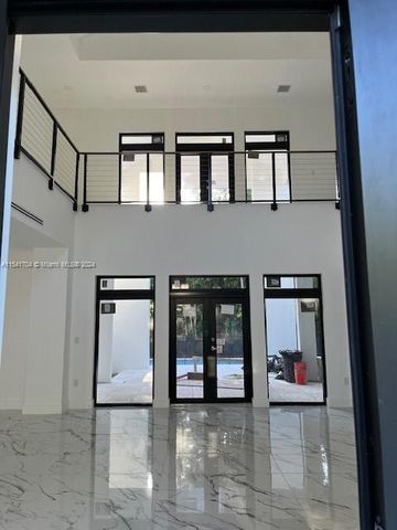 5455 SW 60 CT, Miami, FL 33155