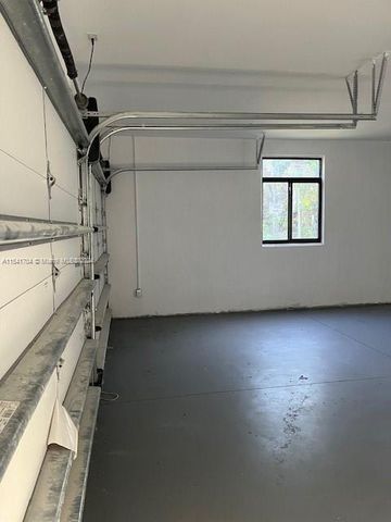 5455 SW 60 CT, Miami, FL 33155