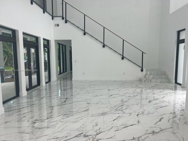 5455 SW 60 CT, Miami, FL 33155