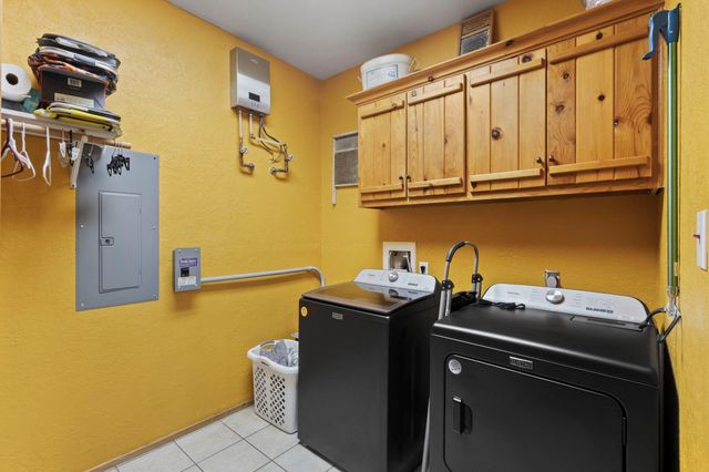 10077 Cravens Camp Road, Silsbee, TX 77656