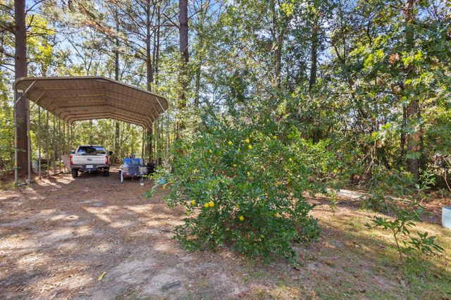 10077 Cravens Camp Road, Silsbee, TX 77656