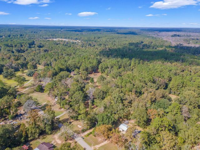 10077 Cravens Camp Road, Silsbee, TX 77656