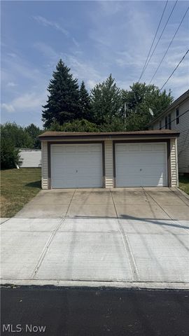 8502 Grand Division Avenue, Garfield Heights, OH 44125