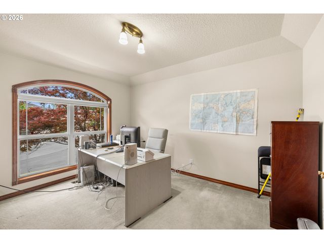 1732 Se 28TH Ct, Gresham, OR 97080