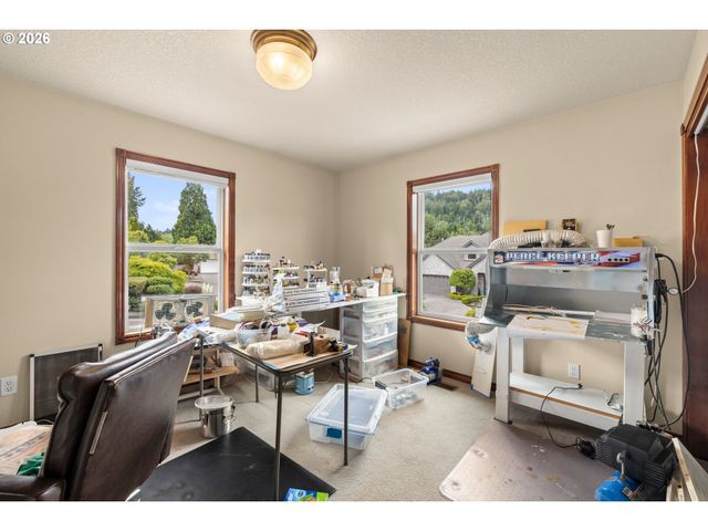 1732 Se 28TH Ct, Gresham, OR 97080