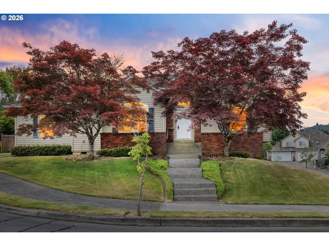 1732 Se 28TH Ct, Gresham, OR 97080