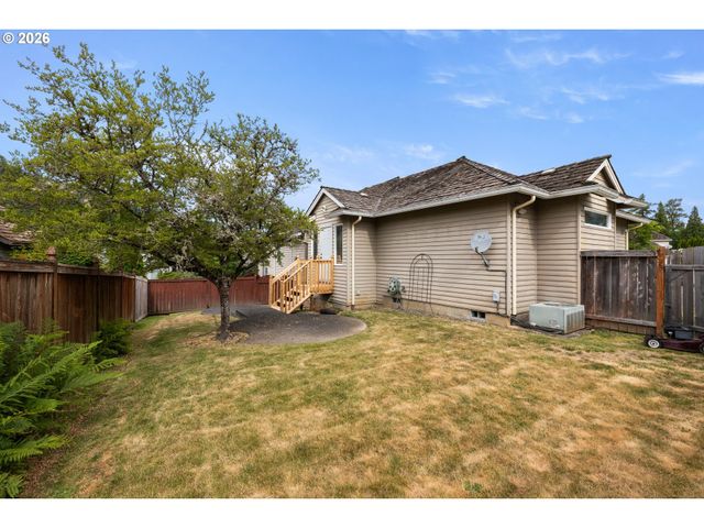 1732 Se 28TH Ct, Gresham, OR 97080