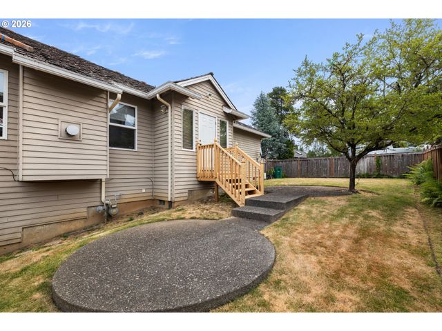1732 Se 28TH Ct, Gresham, OR 97080