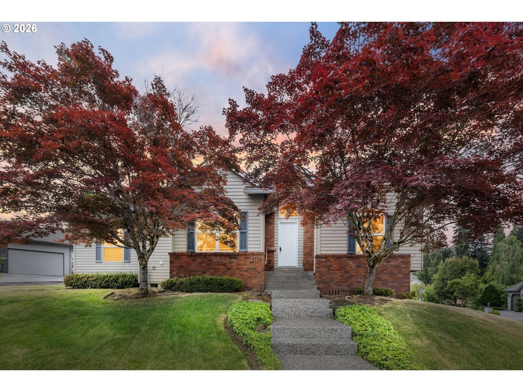 1732 Se 28TH Ct, Gresham, OR 97080