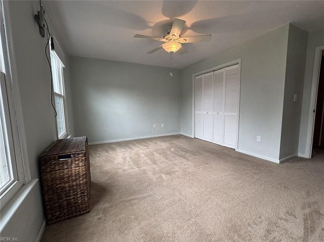 1116 Voss CT, Virginia Beach, VA 23454