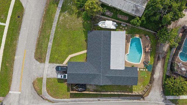 4601 W Hawthorne Circle, Hollywood, FL 33021