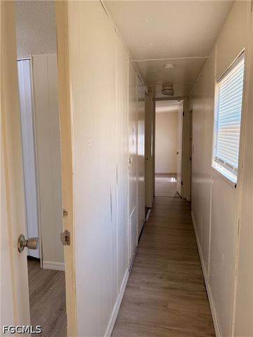 8205 Suncoast DR, North Fort Myers, FL 33917