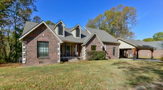 1408 Nottingham Drive, Cassville, MO 65625