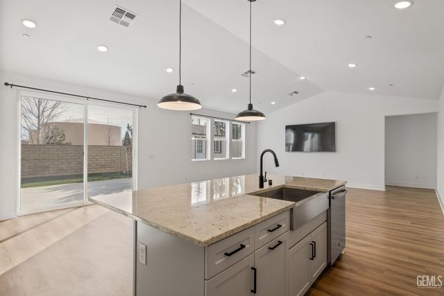 1360 Bodega Drive, Tehachapi, CA 93561