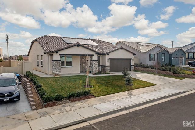 1360 Bodega Drive, Tehachapi, CA 93561