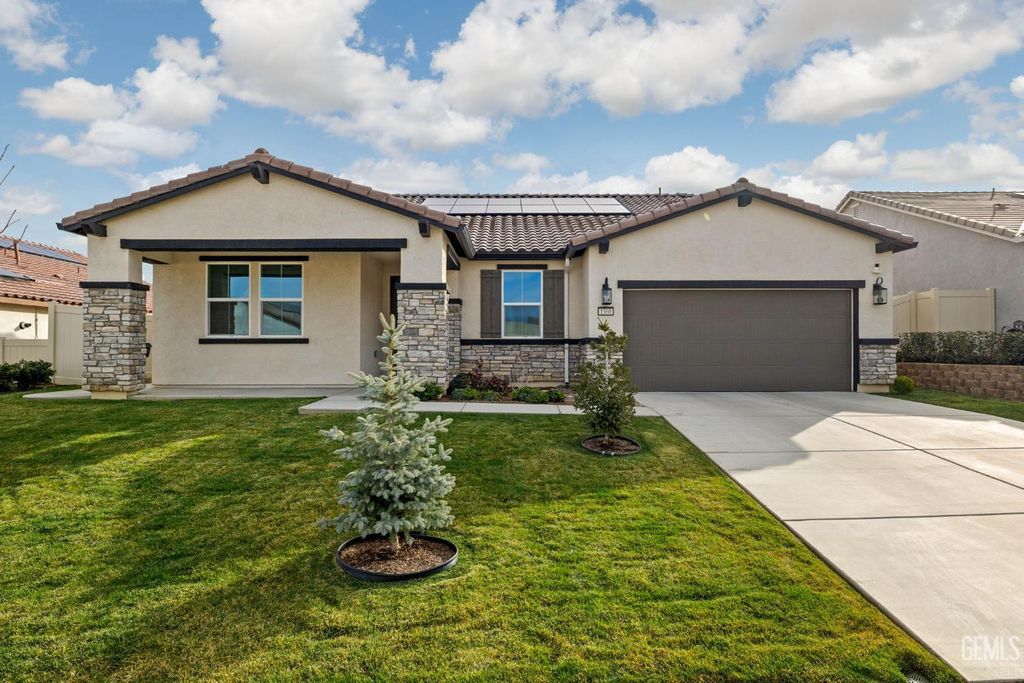 1360 Bodega Drive, Tehachapi, CA 93561