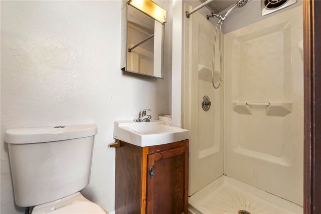 180 Provost Rd, Overbrook, PA 15227