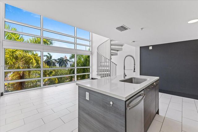 421 Meridian Ave 19, Miami Beach, FL 33139