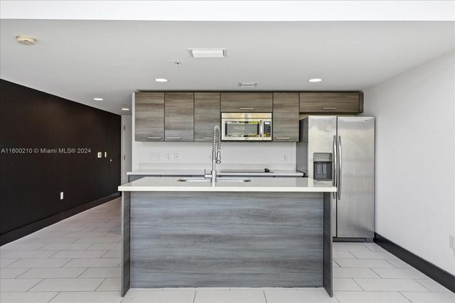 421 Meridian Ave 19, Miami Beach, FL 33139