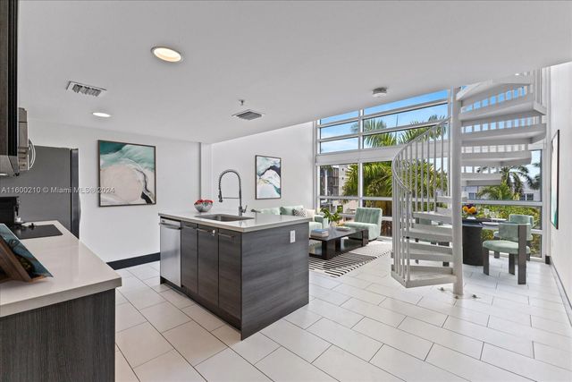 421 Meridian Ave 19, Miami Beach, FL 33139