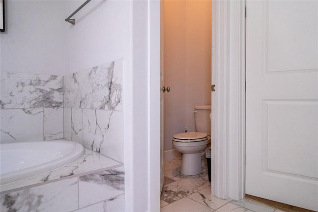 96 Madrone Terrace Place, Tomball, TX 77375