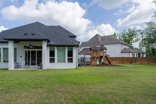 96 Madrone Terrace Place, Tomball, TX 77375