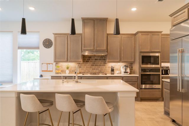 96 Madrone Terrace Place, Tomball, TX 77375