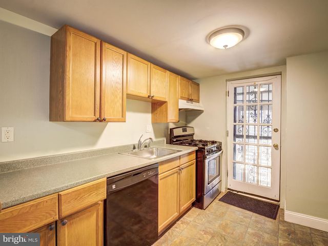 4008 ILLINOIS AVE NW, Washington, DC 20011