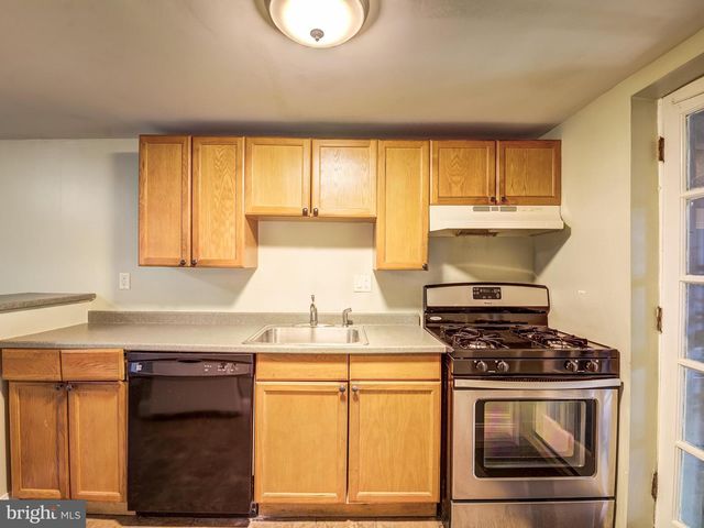 4008 ILLINOIS AVE NW, Washington, DC 20011