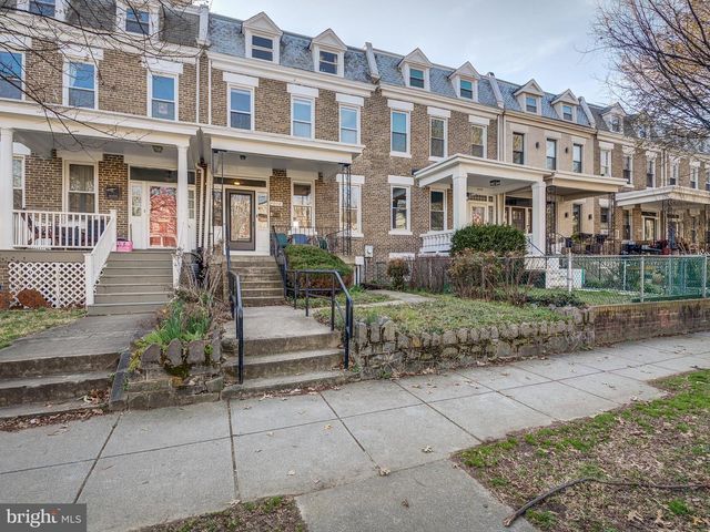 4008 ILLINOIS AVE NW, Washington, DC 20011