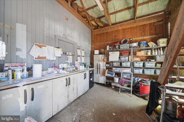 20800 WHITES FERRY RD, Poolesville, MD 20837