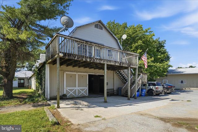 20800 WHITES FERRY RD, Poolesville, MD 20837