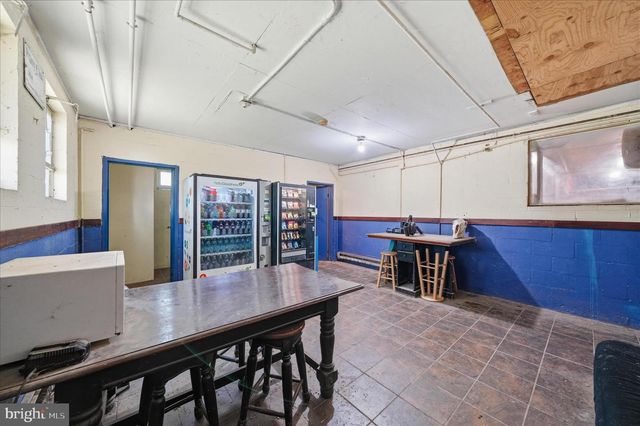 20800 WHITES FERRY RD, Poolesville, MD 20837