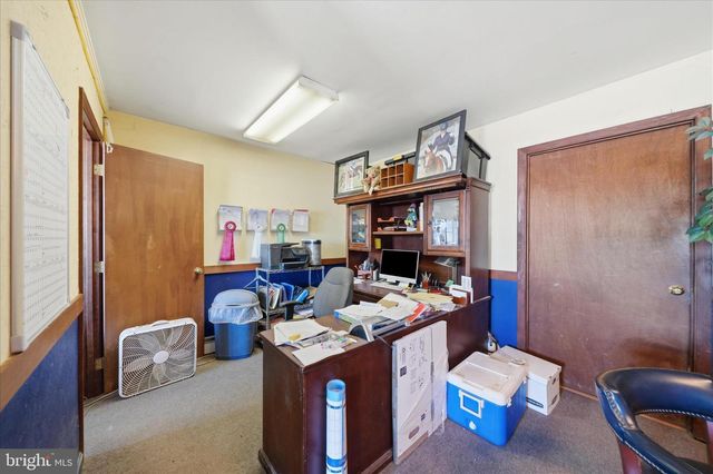 20800 WHITES FERRY RD, Poolesville, MD 20837