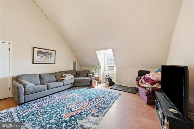 20800 WHITES FERRY RD, Poolesville, MD 20837