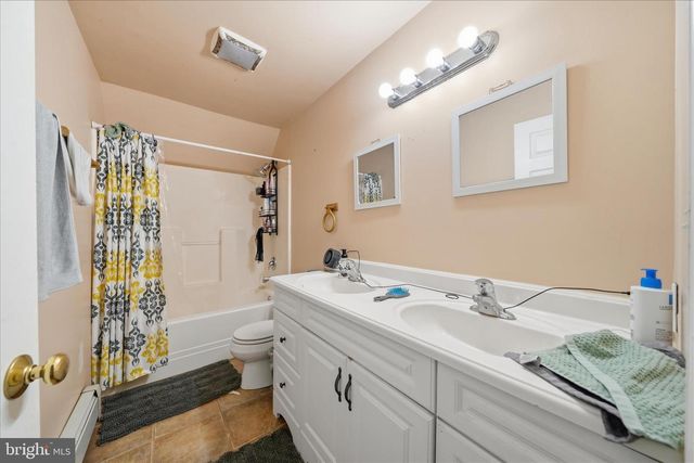20800 WHITES FERRY RD, Poolesville, MD 20837