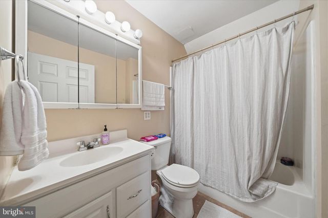 20800 WHITES FERRY RD, Poolesville, MD 20837
