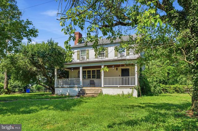 20800 WHITES FERRY RD, Poolesville, MD 20837