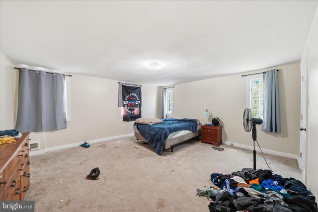 20800 WHITES FERRY RD, Poolesville, MD 20837