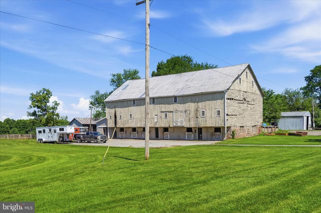 20800 WHITES FERRY RD, Poolesville, MD 20837