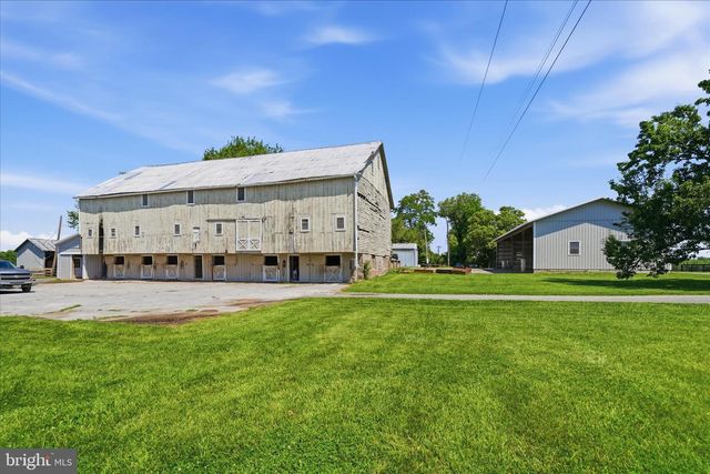 20800 WHITES FERRY RD, Poolesville, MD 20837
