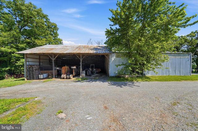 20800 WHITES FERRY RD, Poolesville, MD 20837