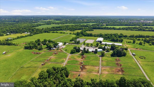 20800 WHITES FERRY RD, Poolesville, MD 20837