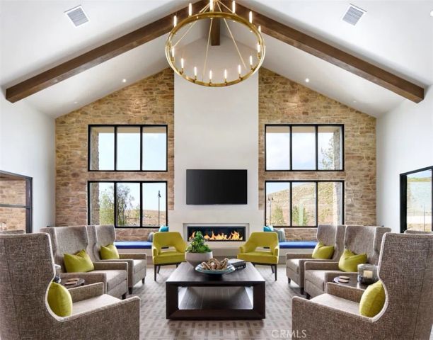 28920 Vertex Way, Canyon Country, CA 91350