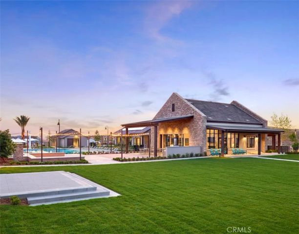 28920 Vertex Way, Canyon Country, CA 91350