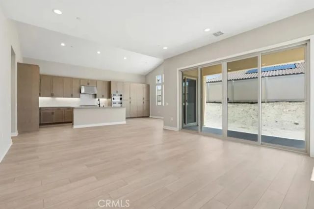 28920 Vertex Way, Canyon Country, CA 91350